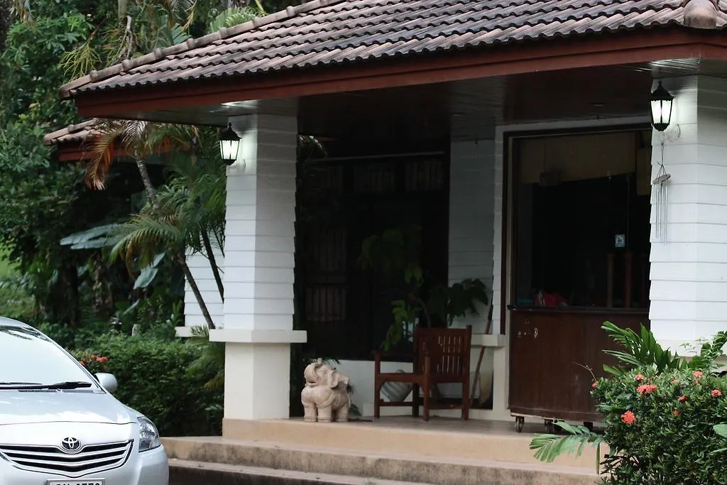 **  Phuket Nature Home Resort Nai Yang Beach Tailândia